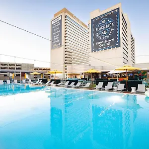 Downtown Grand & Casino 3* לאס וגאס
